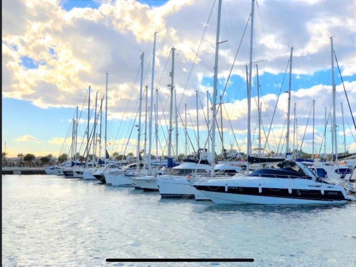 Appartamento Tu Casa Del Mar Torrevieja Esterno foto