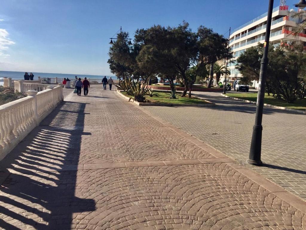 Appartamento Tu Casa Del Mar Torrevieja Esterno foto