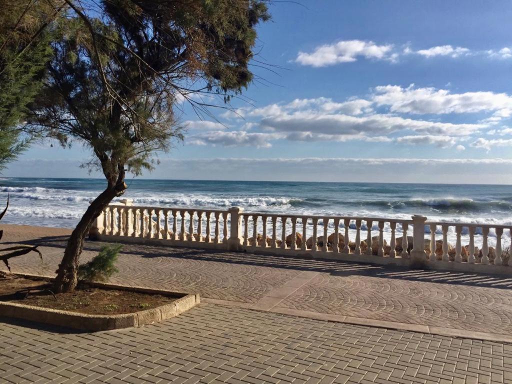 Appartamento Tu Casa Del Mar Torrevieja Esterno foto